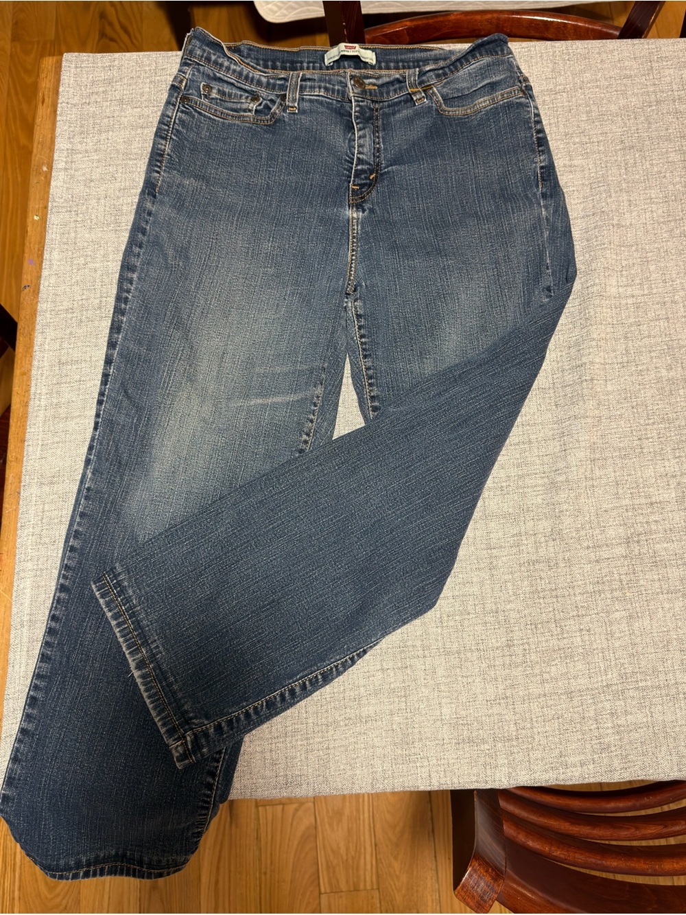 Levi's Mid-Blue Straight Leg Women's Jeans Size 14S